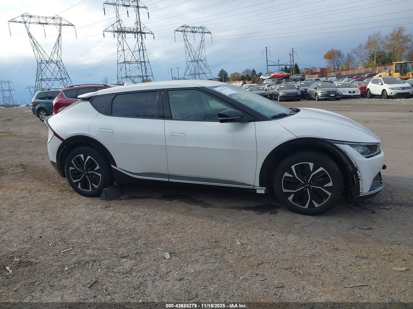 2023 Kia Ev6 VIN: KNDL34LA1P5612835 Lot: 43655279