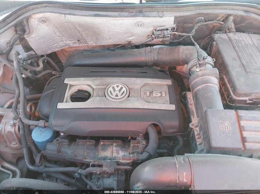 WVGAV7AX0CW524241 2012 VOLKSWAGEN TIGUAN photo no. 10