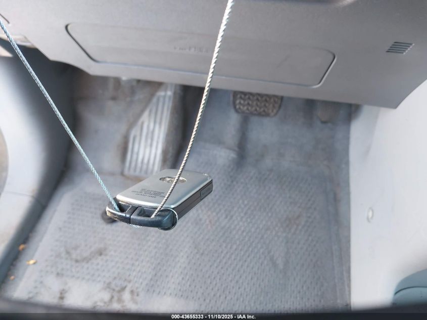 2011 Toyota Sienna Xle/Limited VIN: 5TDYK3DC1BS010636 Lot: 43655333