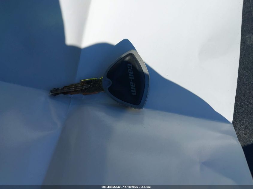 2014 Can-Am Spyder Roadster Rt/Rts/Rt Limited VIN: 2BXNBDD12EV004601 Lot: 43655342