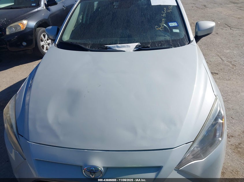 3MYDLBYV9KY504352 2019 TOYOTA YARIS photo no. 6