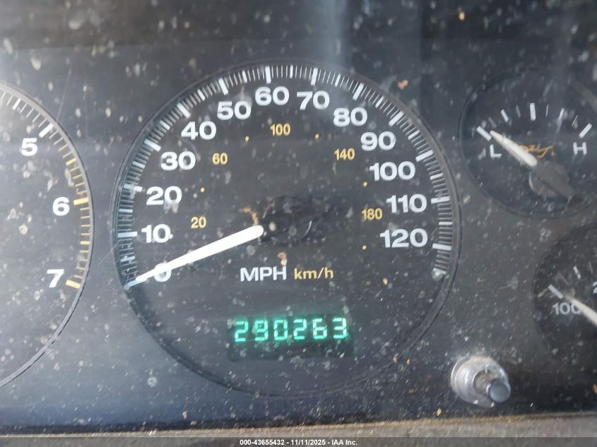 2004 Jeep Grand Cherokee Laredo VIN: 1J4GX48S34C335856 Lot: 43655432