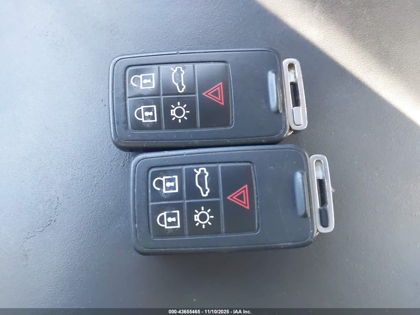 2007 Volvo S80 3.2 VIN: YV1AS982271029670 Lot: 43655465