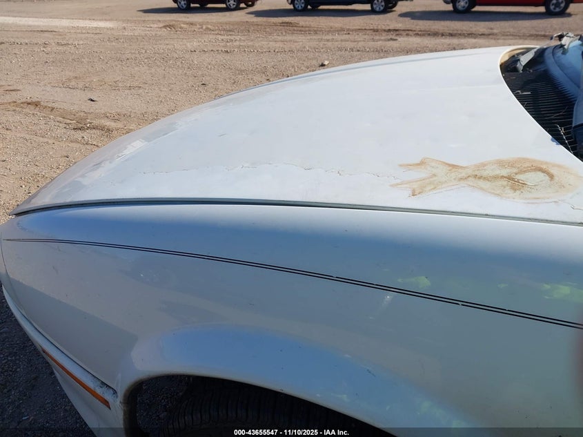 1994 Saturn Sl2 VIN: 1G8ZJ5570RZ215212 Lot: 43655547