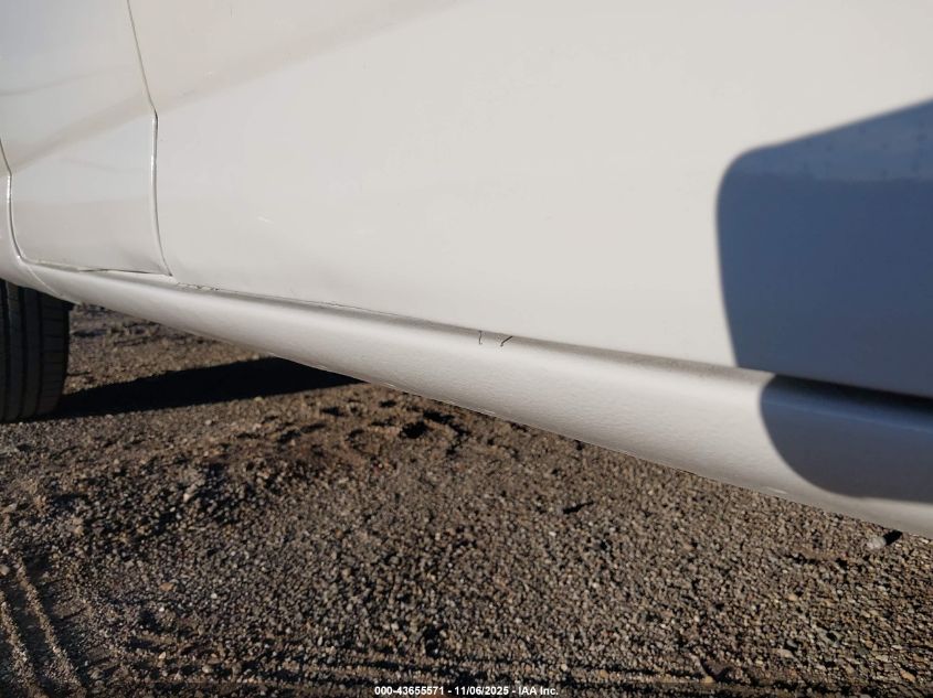 2006 Chevrolet Express Work Van VIN: 1GCHG39UX61261208 Lot: 43655571