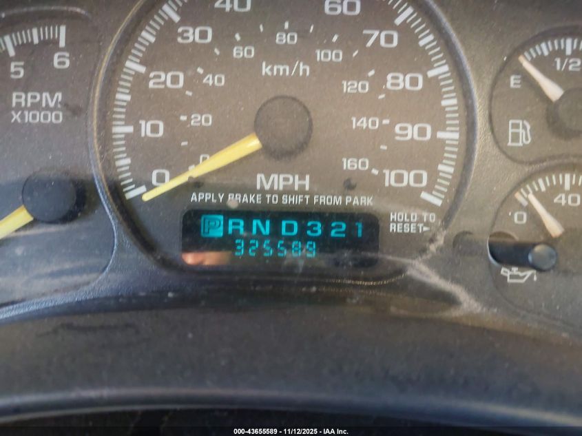 2001 Chevrolet Suburban 1500 Ls VIN: 3GNFK16T21G128577 Lot: 43655589