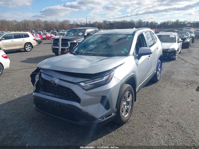 2025 Toyota RAV 4(VIN: 2T3P1RFV6SW558257