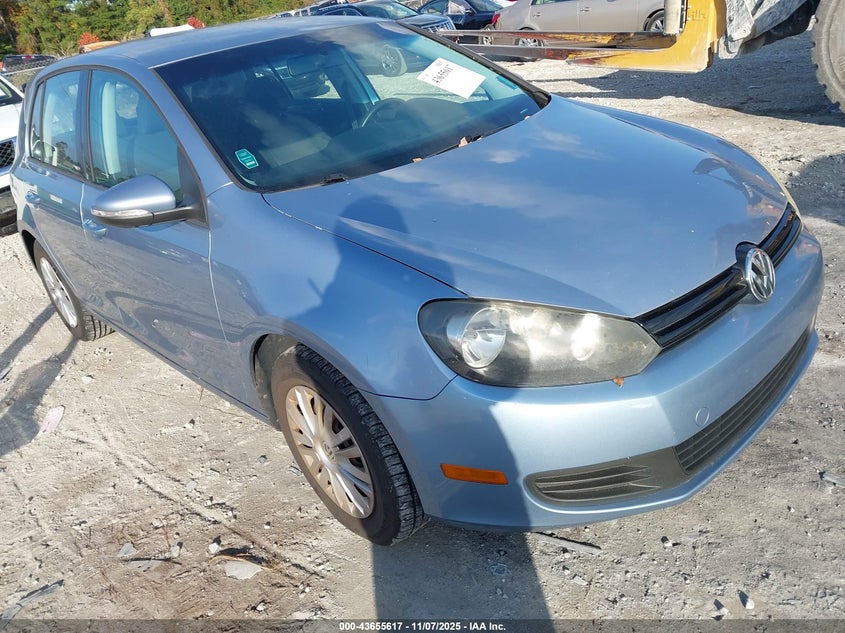 VOLKSWAGEN GOLF 2.5L 4-DOOR