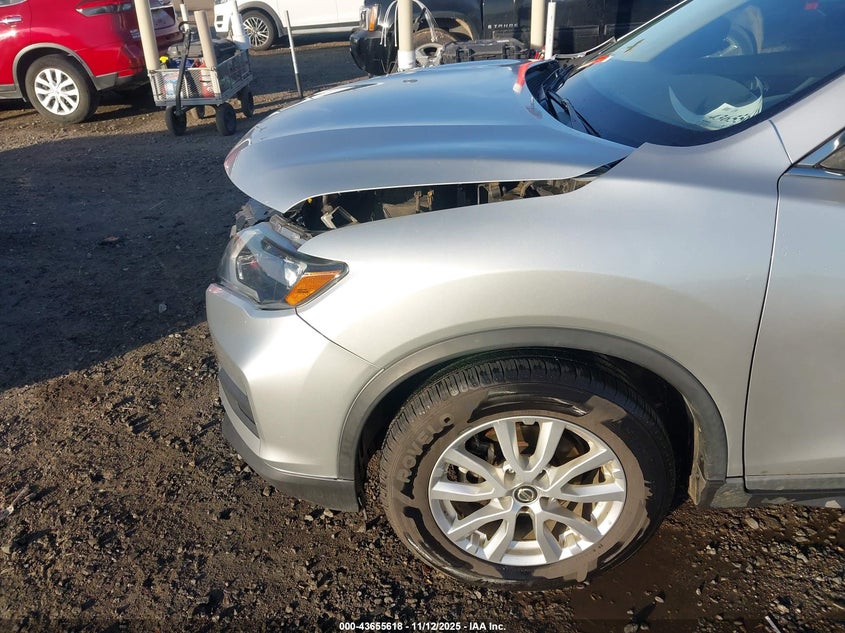 2018 NISSAN ROGUE SV - KNMAT2MT8JP537610
