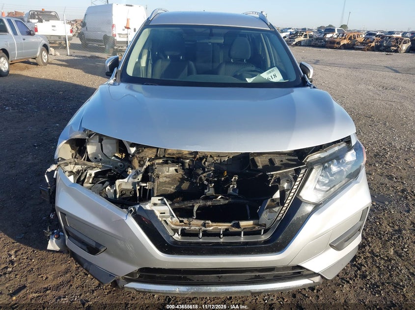 2018 NISSAN ROGUE SV - KNMAT2MT8JP537610