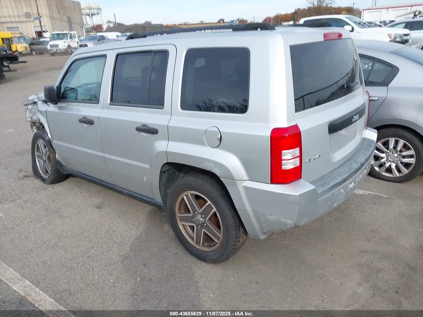 1J4FF28B79D121537 2009 JEEP LIBERTY (PATRIOT) photo no. 3
