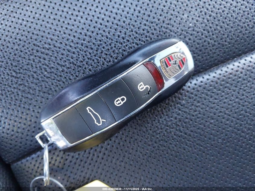 2014 Porsche Panamera 4 VIN: WP0AA2A71EL013693 Lot: 43655638