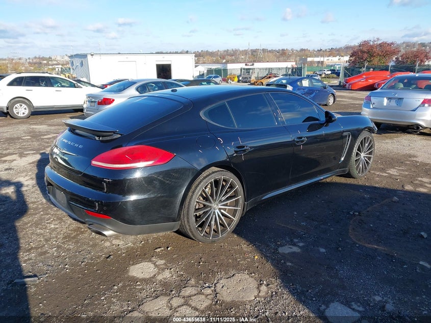 WP0AA2A71EL013693 2014 PORSCHE PANAMERA photo no. 4