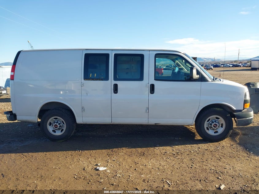 2017 GMC Savana 2500 Work Van VIN: 1GTW7AFF4H1906200 Lot: 43655647