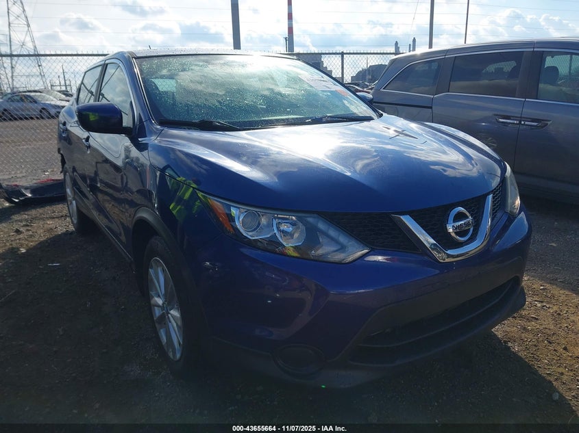 NISSAN ROGUE SPORT S