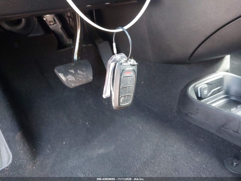 2025 Chrysler Pacifica Select VIN: 2C4RC1BG6SR568387 Lot: 43655689