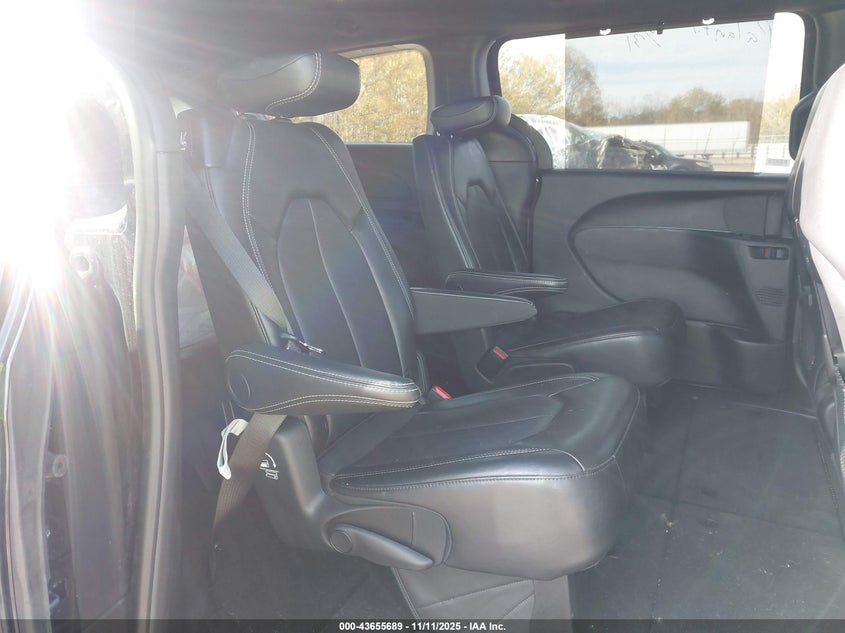 2025 Chrysler Pacifica Select VIN: 2C4RC1BG6SR568387 Lot: 43655689