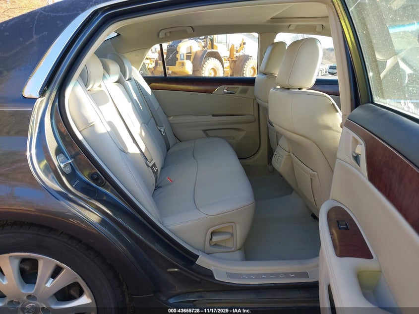2011 Toyota Avalon VIN: 4T1BK3DB8BU374802 Lot: 43655728