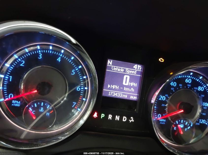 2016 Chrysler Town & Country Touring VIN: 2C4RC1BG4GR157321 Lot: 43655755