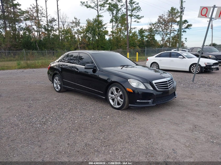 2013 MERCEDES-BENZ E 350 - WDDHF5KBXDA718612
