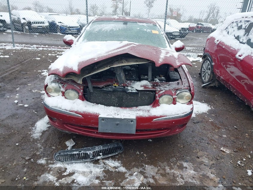 2002 Jaguar X-Type 2.5L VIN: SAJEA51D52XC67098 Lot: 43655836