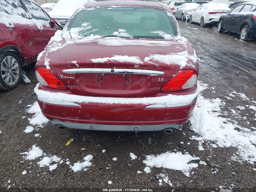 2002 Jaguar X-Type 2.5L VIN: SAJEA51D52XC67098 Lot: 43655836