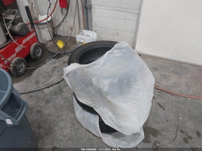 2009 Mazda Mazda3 I VIN: JM1BK32FX91235650 Lot: 43655849