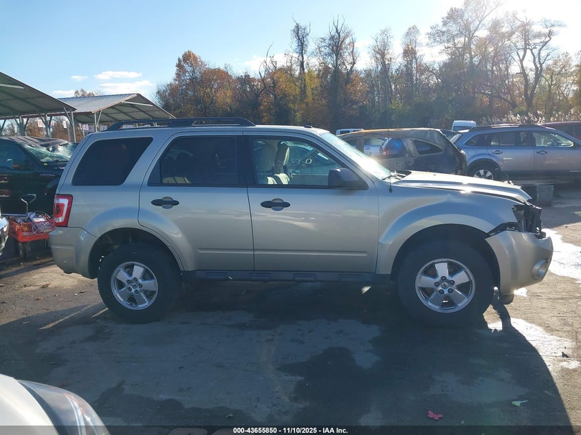 1FMCU0D71BKA79335 2011 FORD ESCAPE photo no. 14