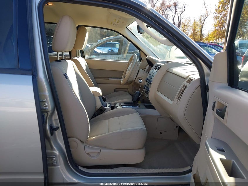 1FMCU0D71BKA79335 2011 FORD ESCAPE photo no. 5