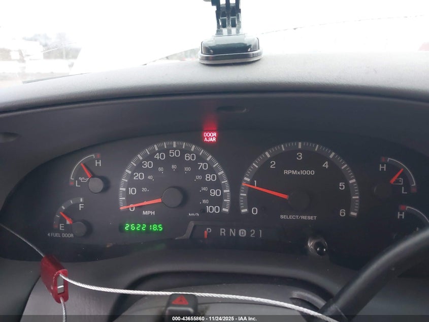 2002 Ford F-150 Lariat/Xlt VIN: 1FTRW07L52KB36296 Lot: 43655860