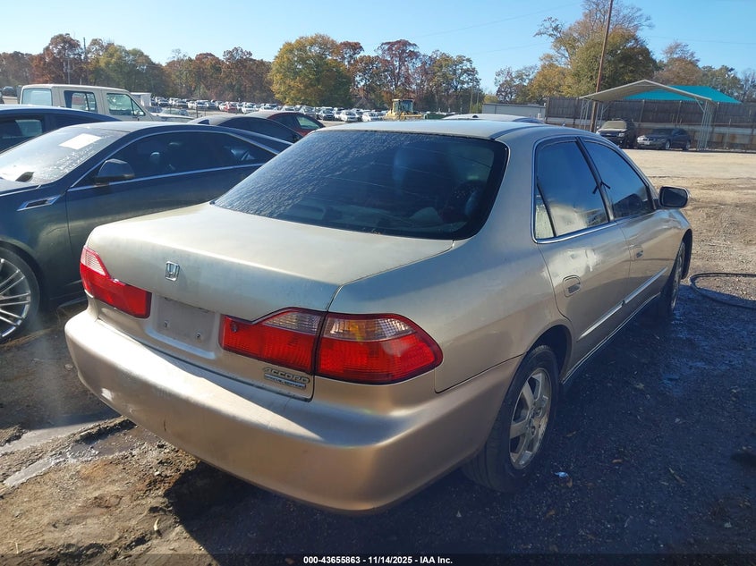 JHMCG5674YC005141 2000 HONDA ACCORD photo no. 4