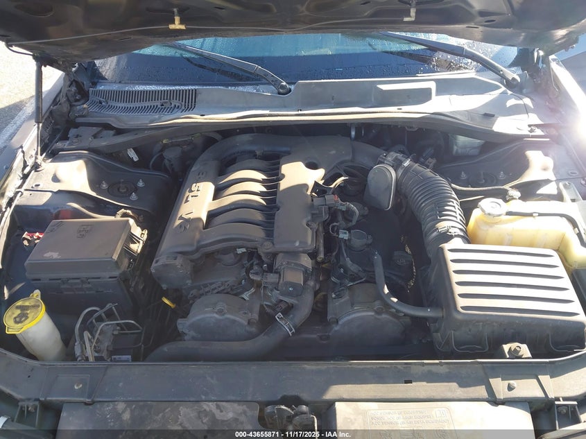 2008 Chrysler 300 Limited VIN: 2C3KA33G48H138202 Lot: 43655871