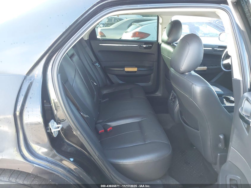 2008 Chrysler 300 Limited VIN: 2C3KA33G48H138202 Lot: 43655871