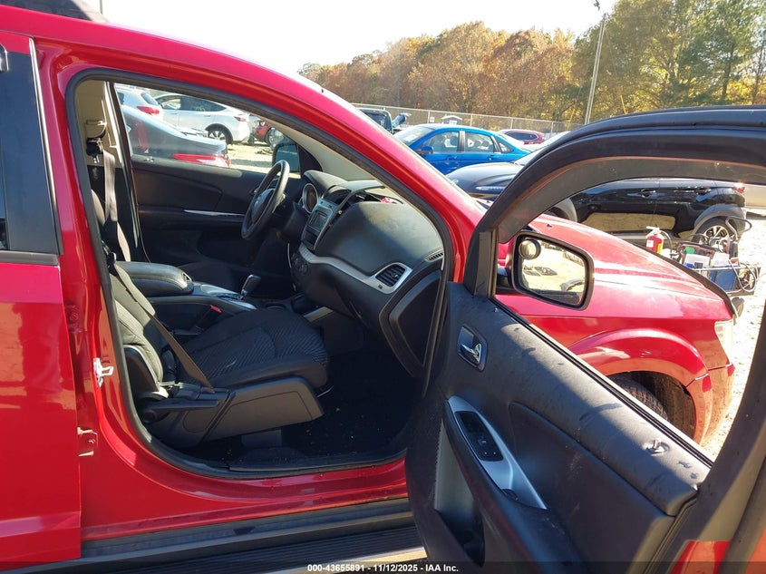 3C4PDDBGXHT575127 2017 DODGE JOURNEY photo no. 5