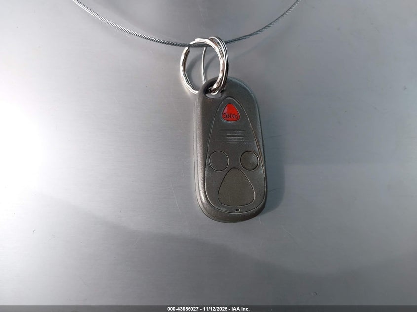 2005 Acura Mdx VIN: 2HNYD18865H504749 Lot: 43656027