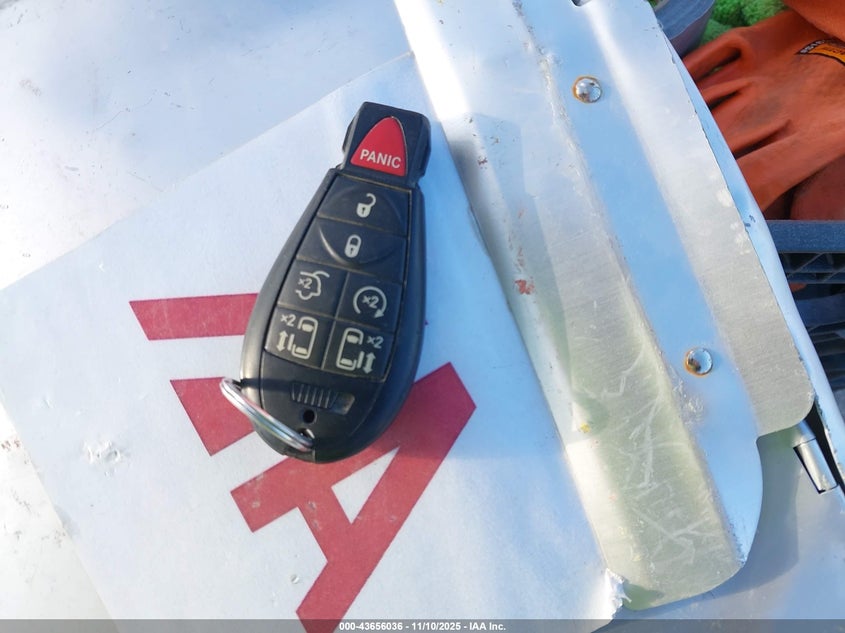 2018 Dodge Grand Caravan Sxt VIN: 2C4RDGCG9JR241544 Lot: 43656036