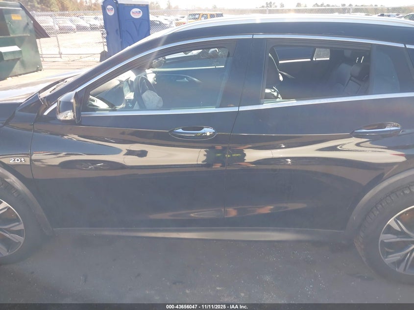 2017 Infiniti Qx30 Premium VIN: SJKCH5CR4HA024530 Lot: 43656047