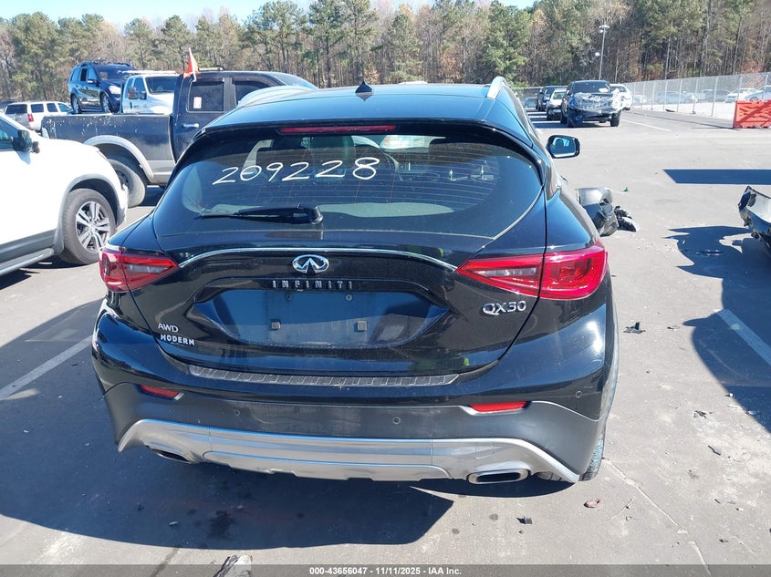 2017 Infiniti Qx30 Premium VIN: SJKCH5CR4HA024530 Lot: 43656047