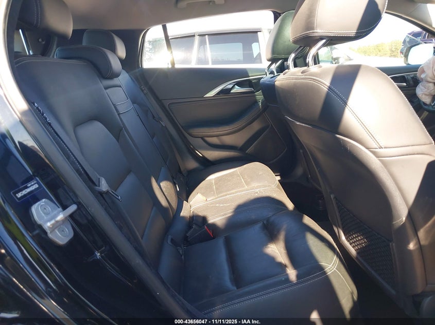 2017 Infiniti Qx30 Premium VIN: SJKCH5CR4HA024530 Lot: 43656047