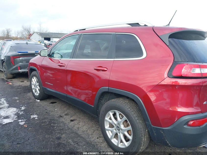 2015 Jeep Cherokee Latitude VIN: 1C4PJMCB7FW714827 Lot: 43656072