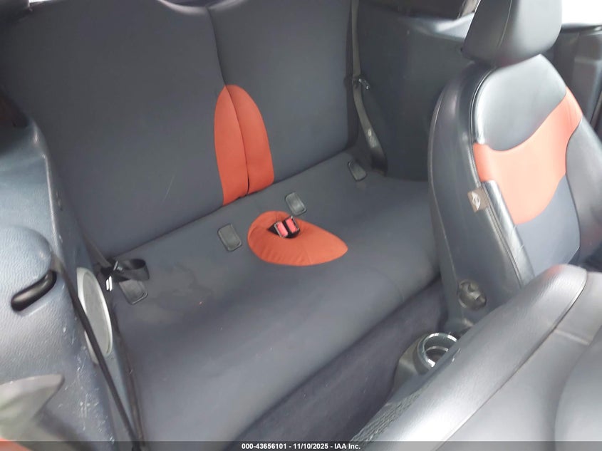 2005 Mini Cooper S VIN: WMWRH334X5TF81383 Lot: 43656101