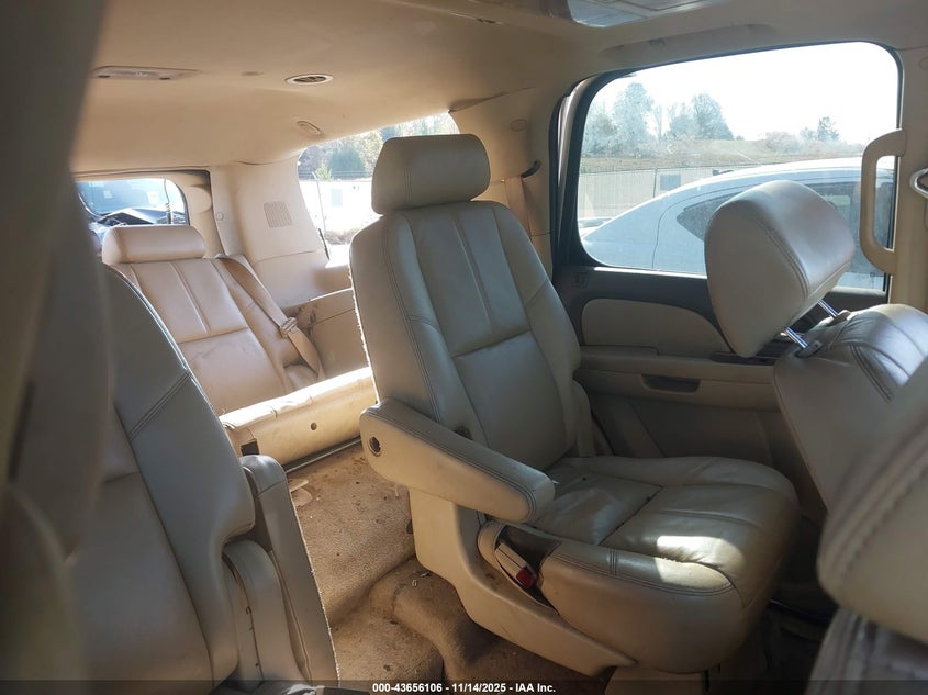 2009 GMC Yukon Slt2 VIN: 1GKEC33379R196262 Lot: 43656106