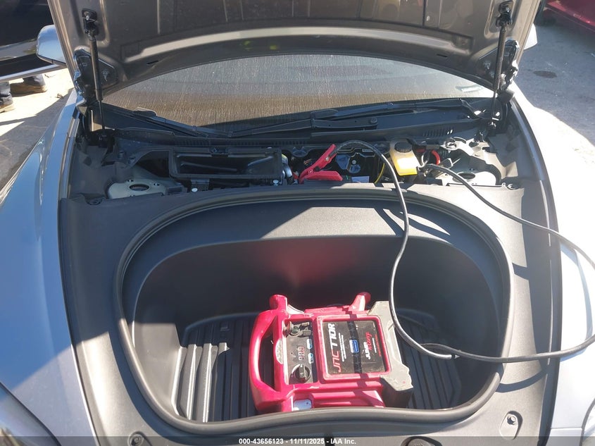 2025 Tesla Model 3 Performance VIN: 5YJ3E1ET0SF995262 Lot: 43656123