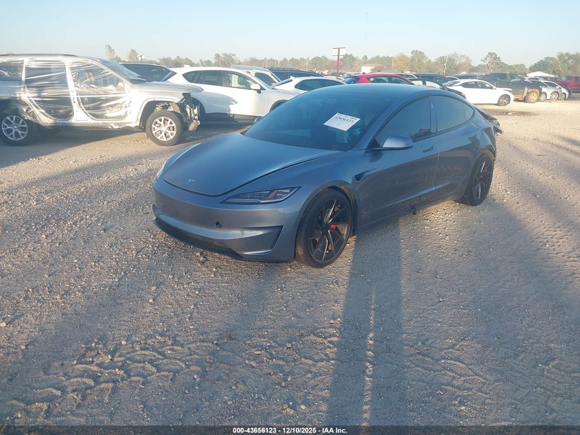 Vin: 5yj3e1et0sf995262, lot: 44151336, tesla model 3 performance 20252