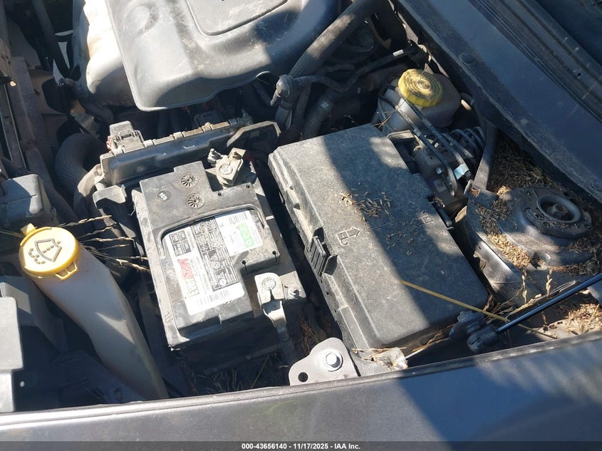 2018 Jeep Cherokee Latitude Plus Fwd VIN: 1C4PJLLB6JD615611 Lot: 43656140