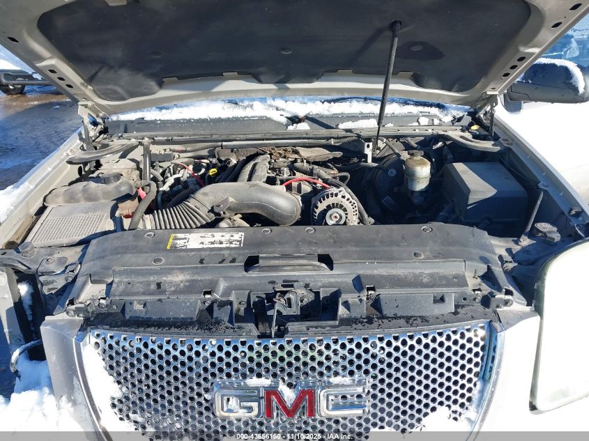 2007 GMC Yukon Denali VIN: 1GKFK63887J180412 Lot: 43656150