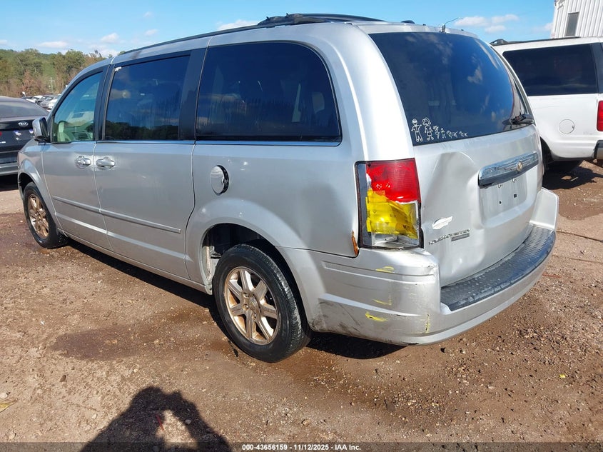 2008 Chrysler Town & Country Touring VIN: 2A8HR54P68R687749 Lot: 43656159