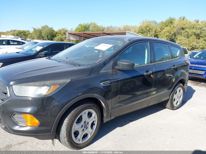 2018 Ford Escape S VIN: 1FMCU0F78JUA41861 Lot: 43656161