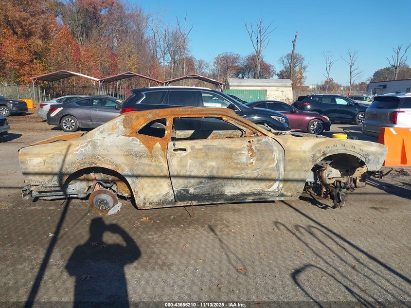 2022 Dodge Challenger R/T Scat Pack Widebody VIN: 2C3CDZFJ3NH226210 Lot: 43656210