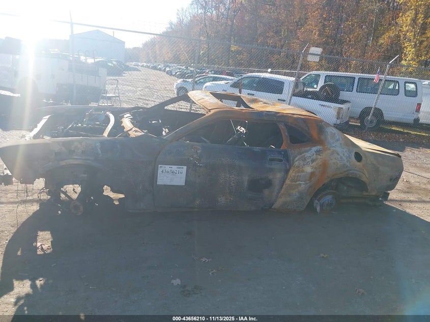 2022 Dodge Challenger R/T Scat Pack Widebody VIN: 2C3CDZFJ3NH226210 Lot: 43656210